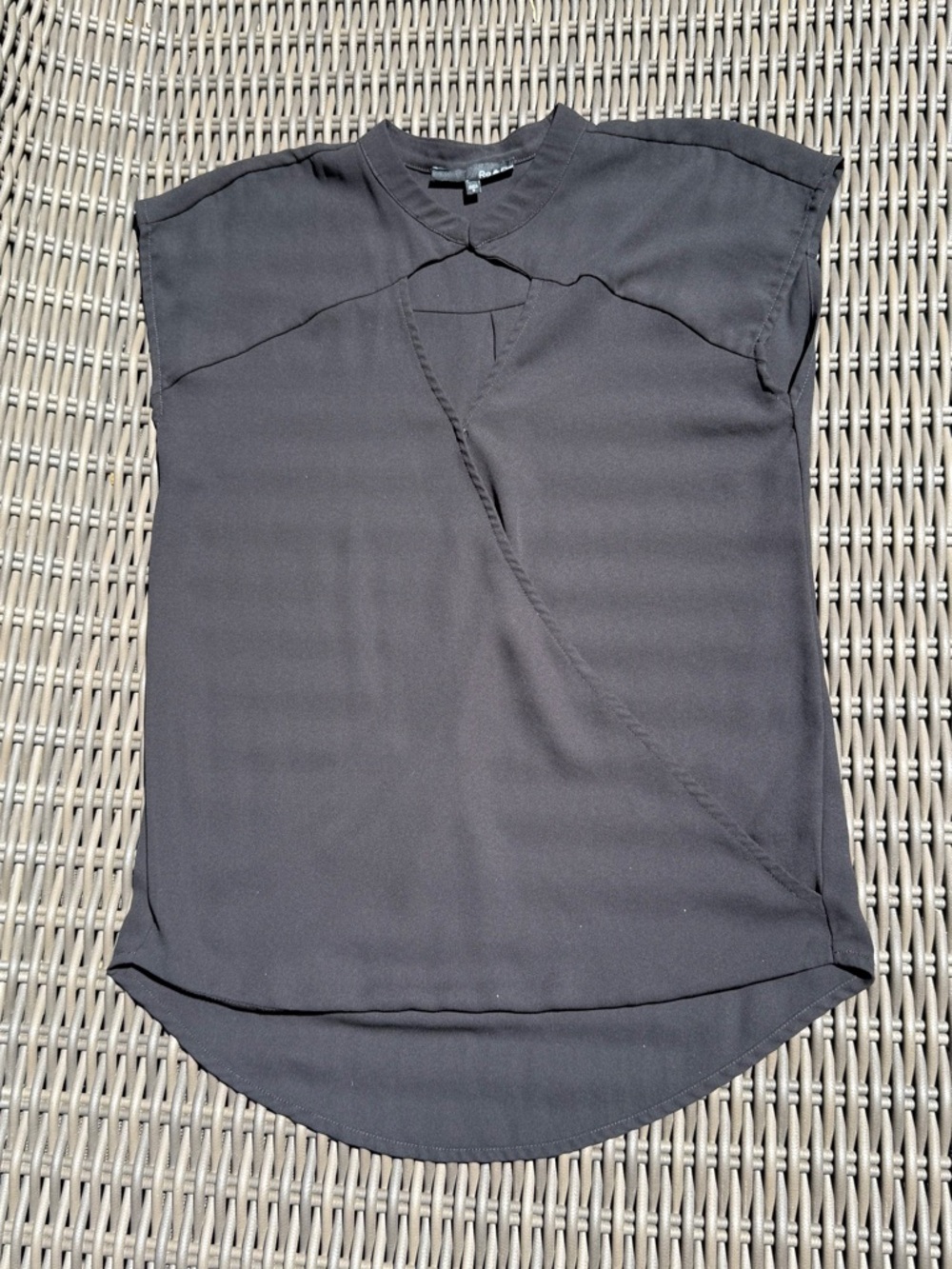 Ro & De Black Cap-Sleeve Blouse with Key Hole - Size S